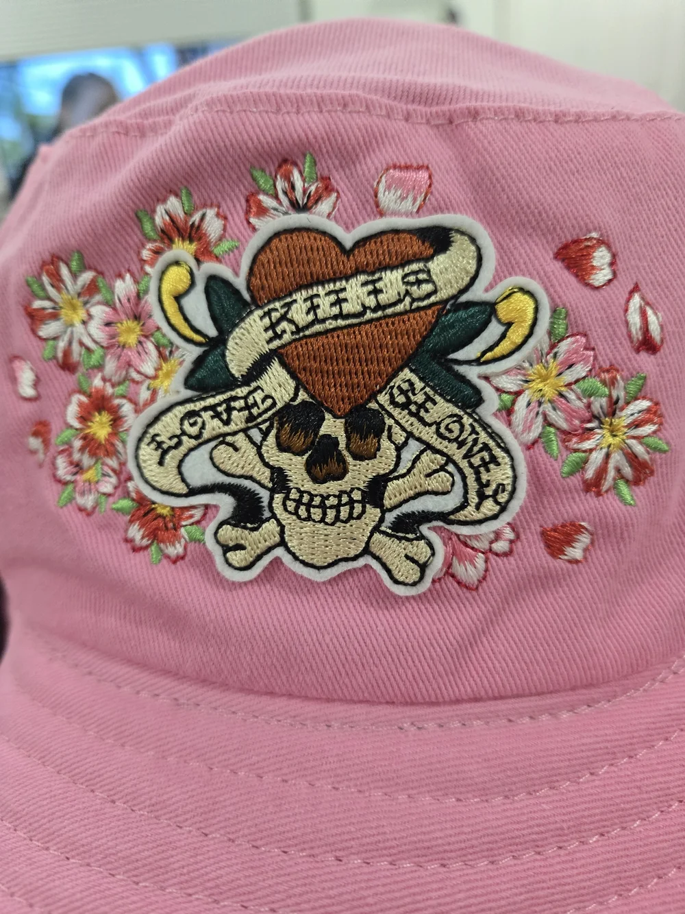 Ed Hardy Pink Bucket Hat Skull Heart Floral Y2K Tattoo Sun Hat NWT